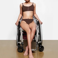 ADAPTIVE FITS EVERYBODY BRIEF | COCOA