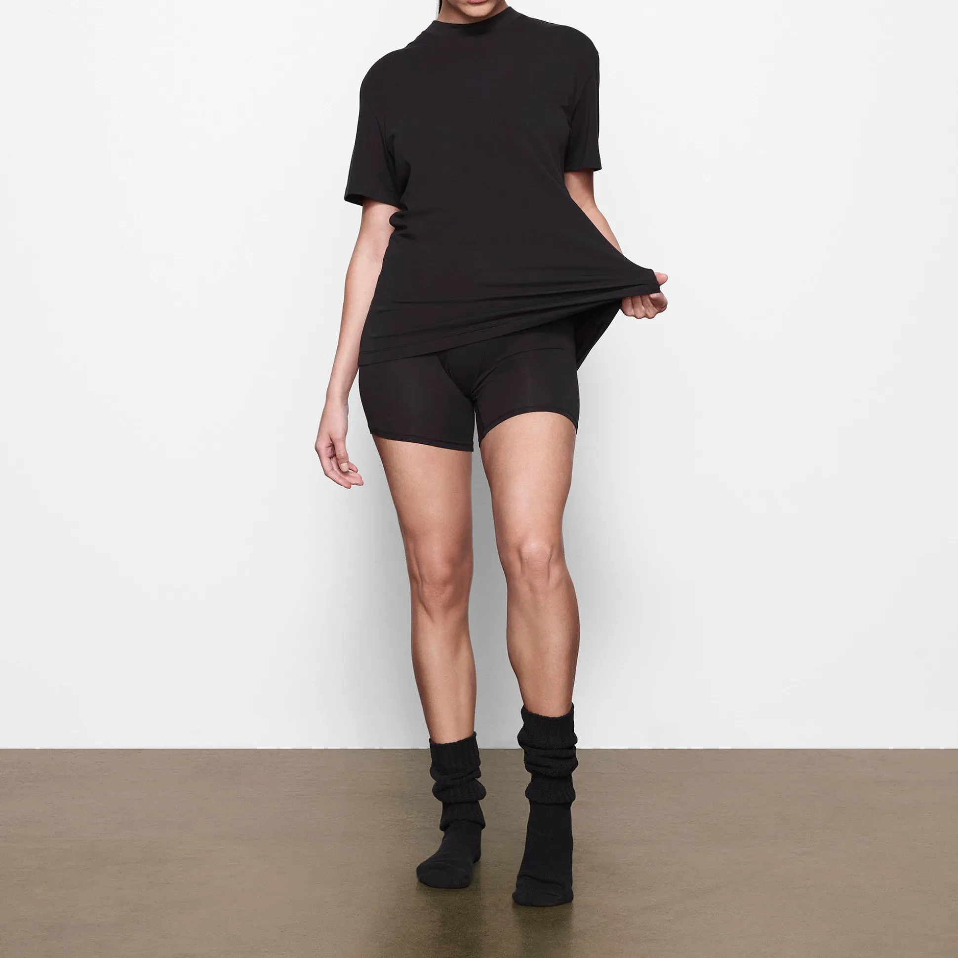 BOYFRIEND T-SHIRT | ONYX