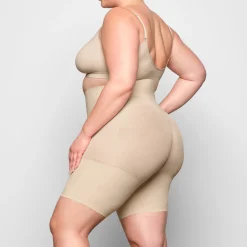 BUTT ENHANCING SHORT | SAND