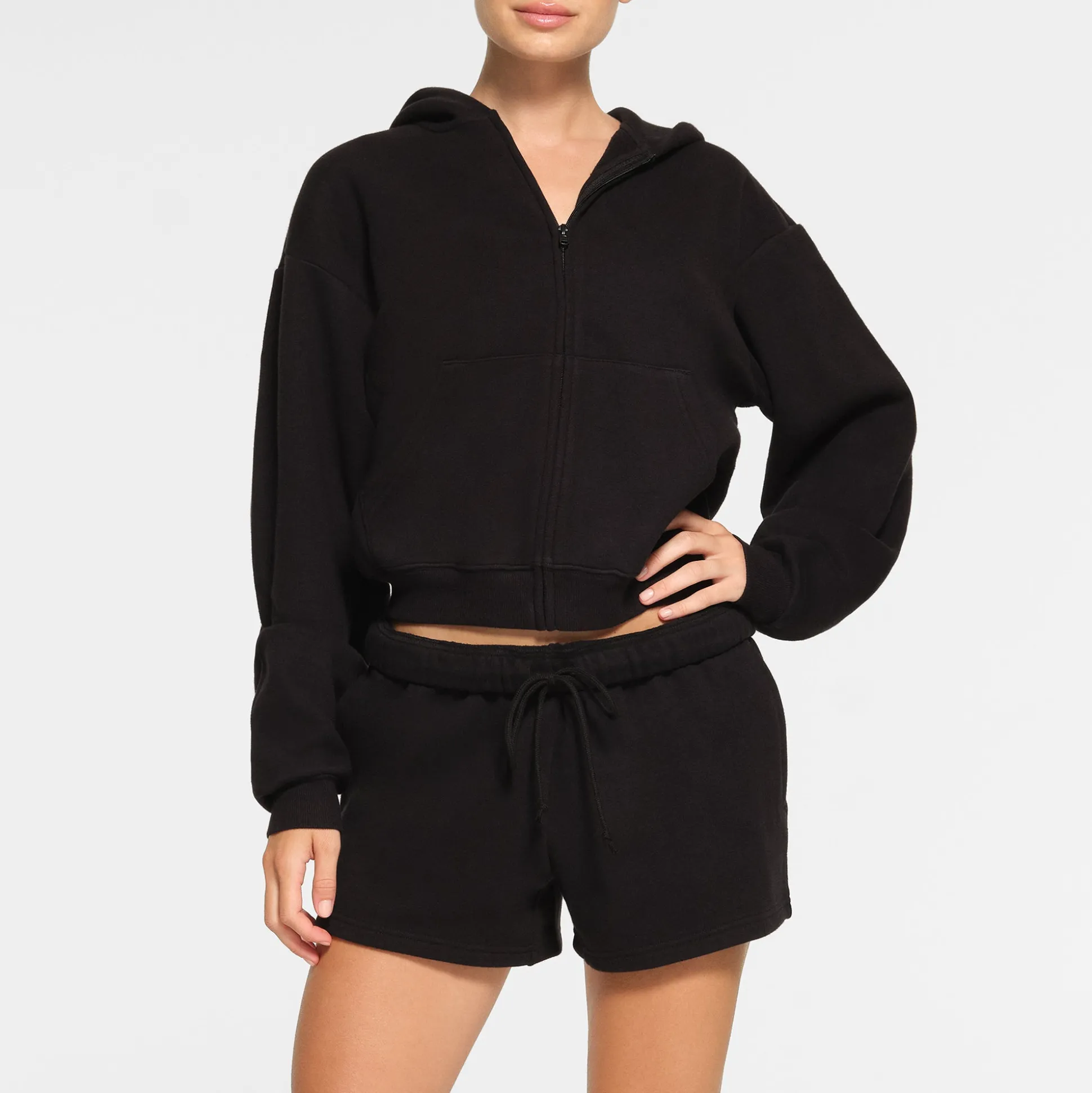 COTTON FLEECE CLASSIC SHORT | ONYX