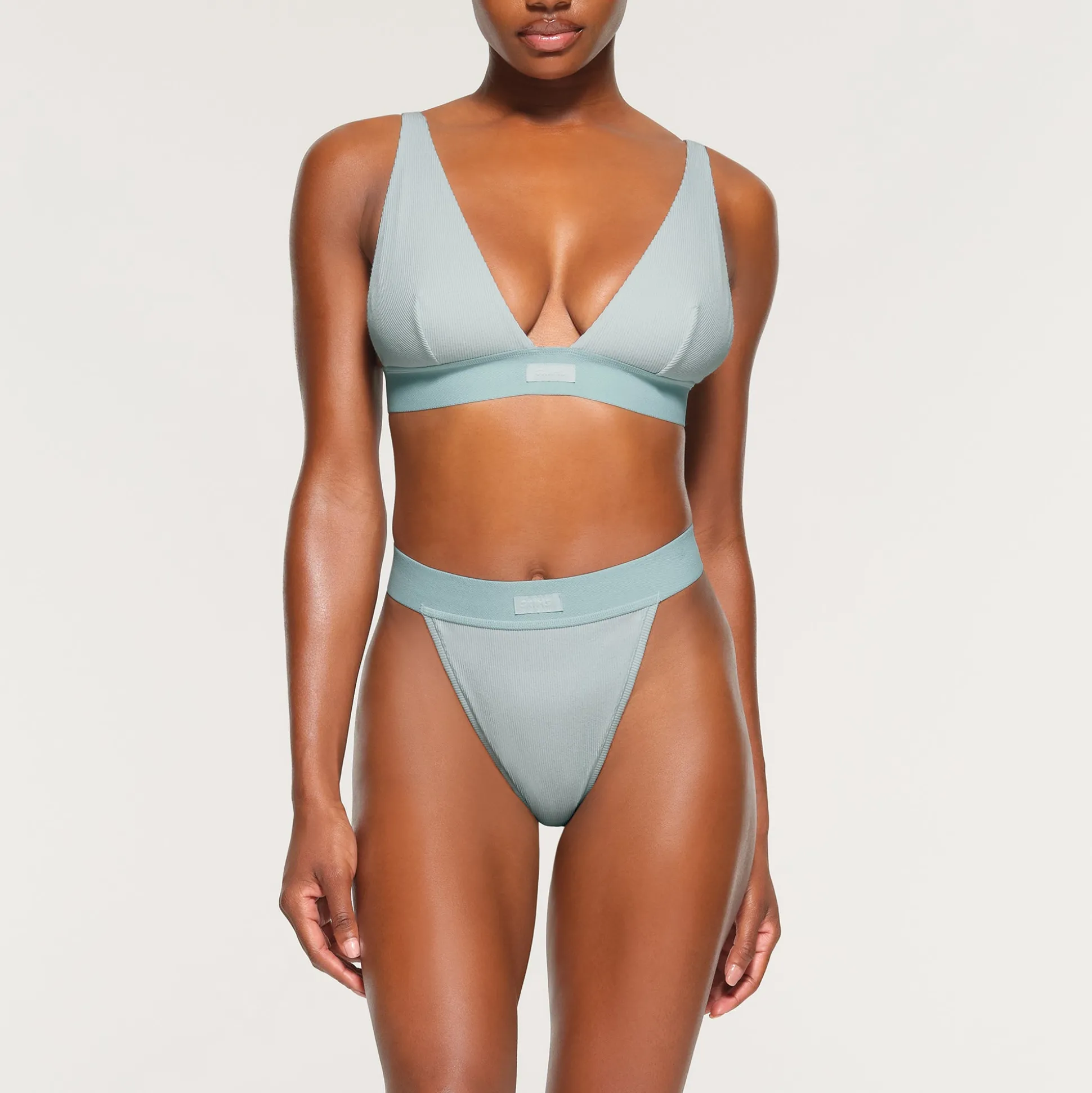 COTTON RIB PLUNGE BRALETTE | FROST