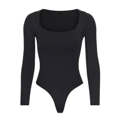 ESSENTIAL LONG SLEEVE SCOOP NECK BODYSUIT | ONYX