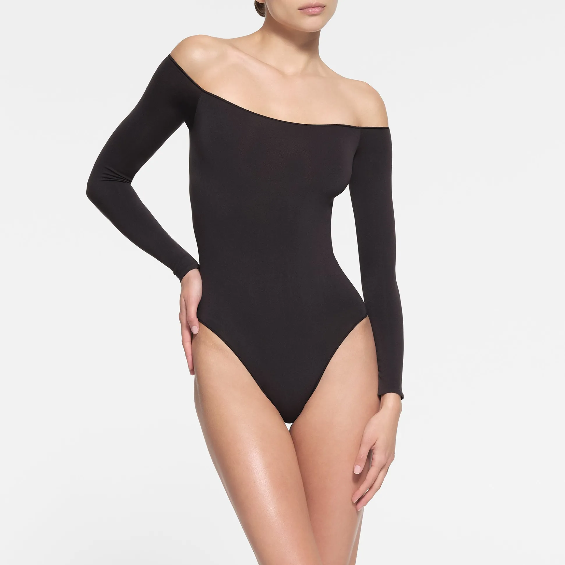 ESSENTIAL OFF THE SHOULDER BODYSUIT | ONYX