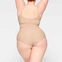 EVERYDAY SCULPT BRALETTE | MICA