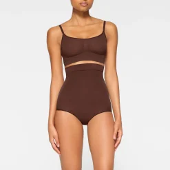 EVERYDAY SCULPT BRALETTE | COCOA
