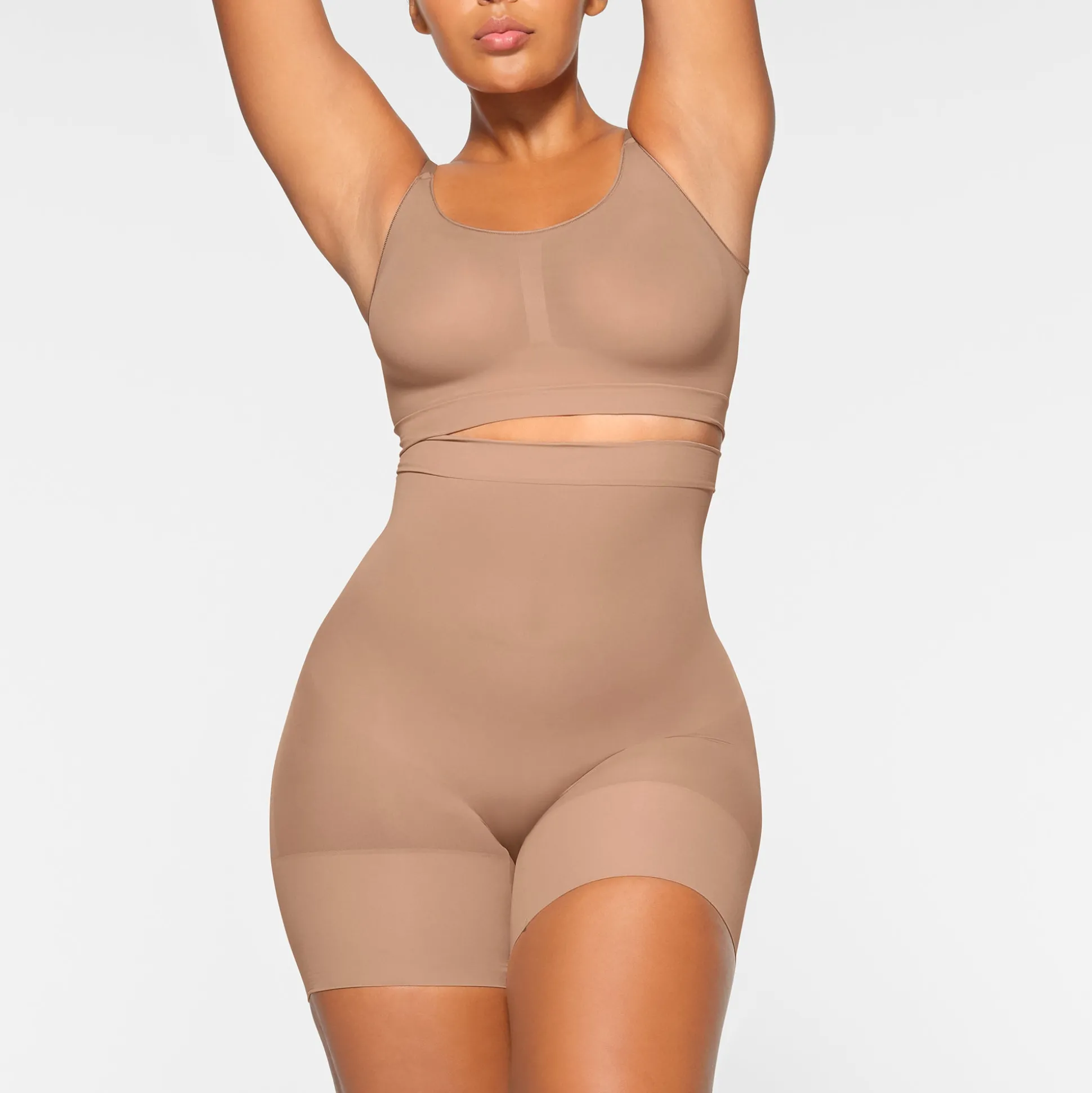 EVERYDAY SCULPT HIGH-WAISTED MID THIGH SHORT | SIENNA