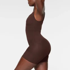 EVERYDAY SCULPT HIGH-WAISTED MID THIGH SHORT | ESPRESSO