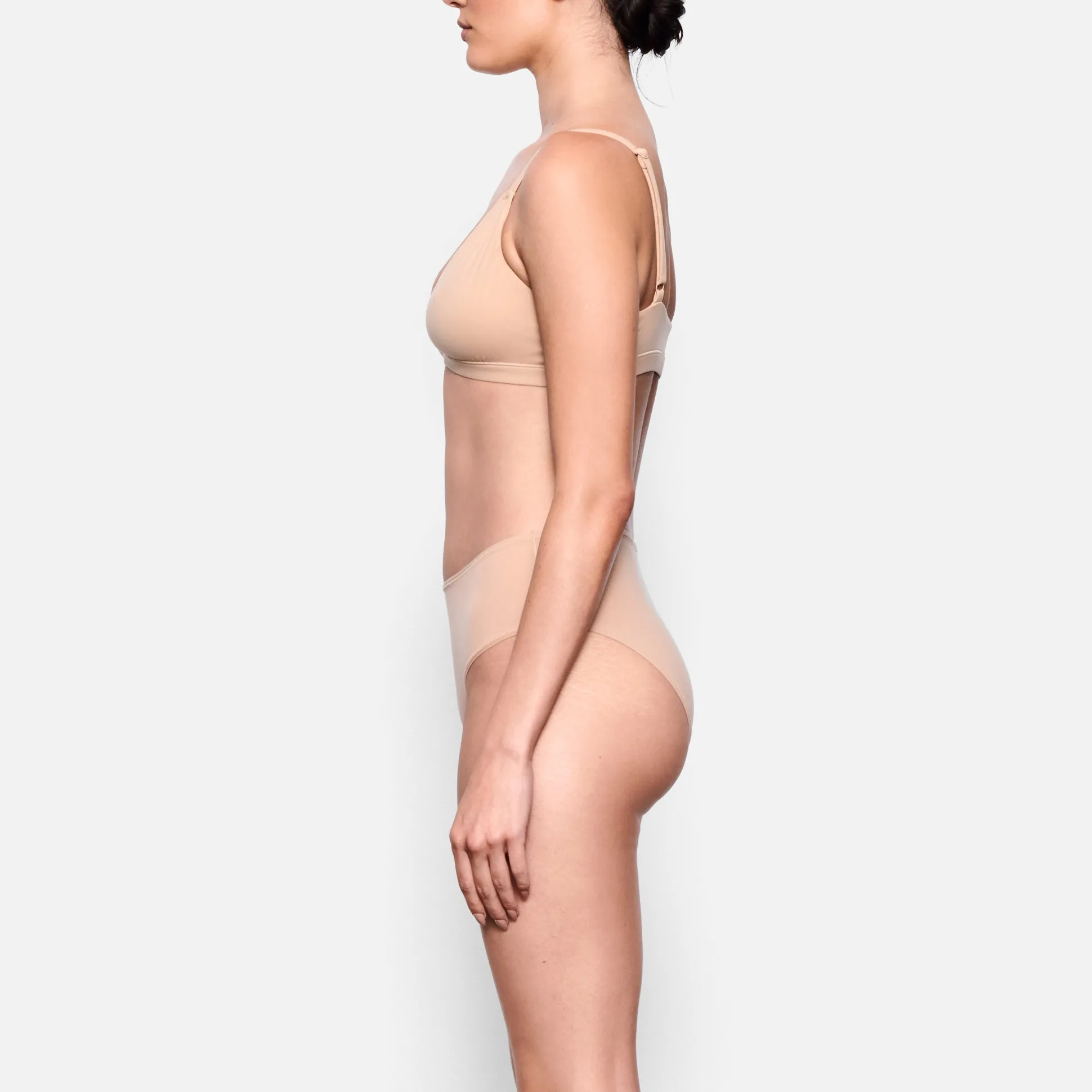 FITS EVERYBODY BRIEF | CLAY