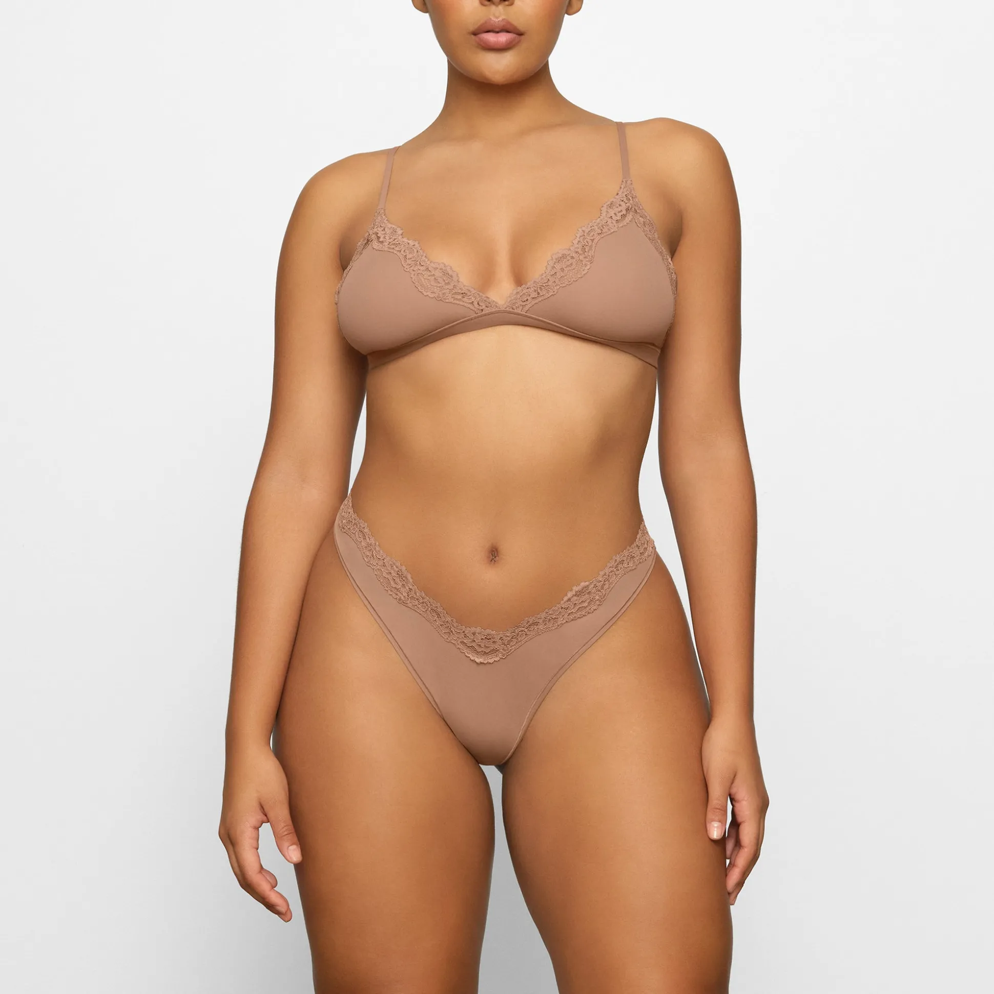 FITS EVERYBODY CORDED LACE TRIANGLE BRALETTE | SIENNA