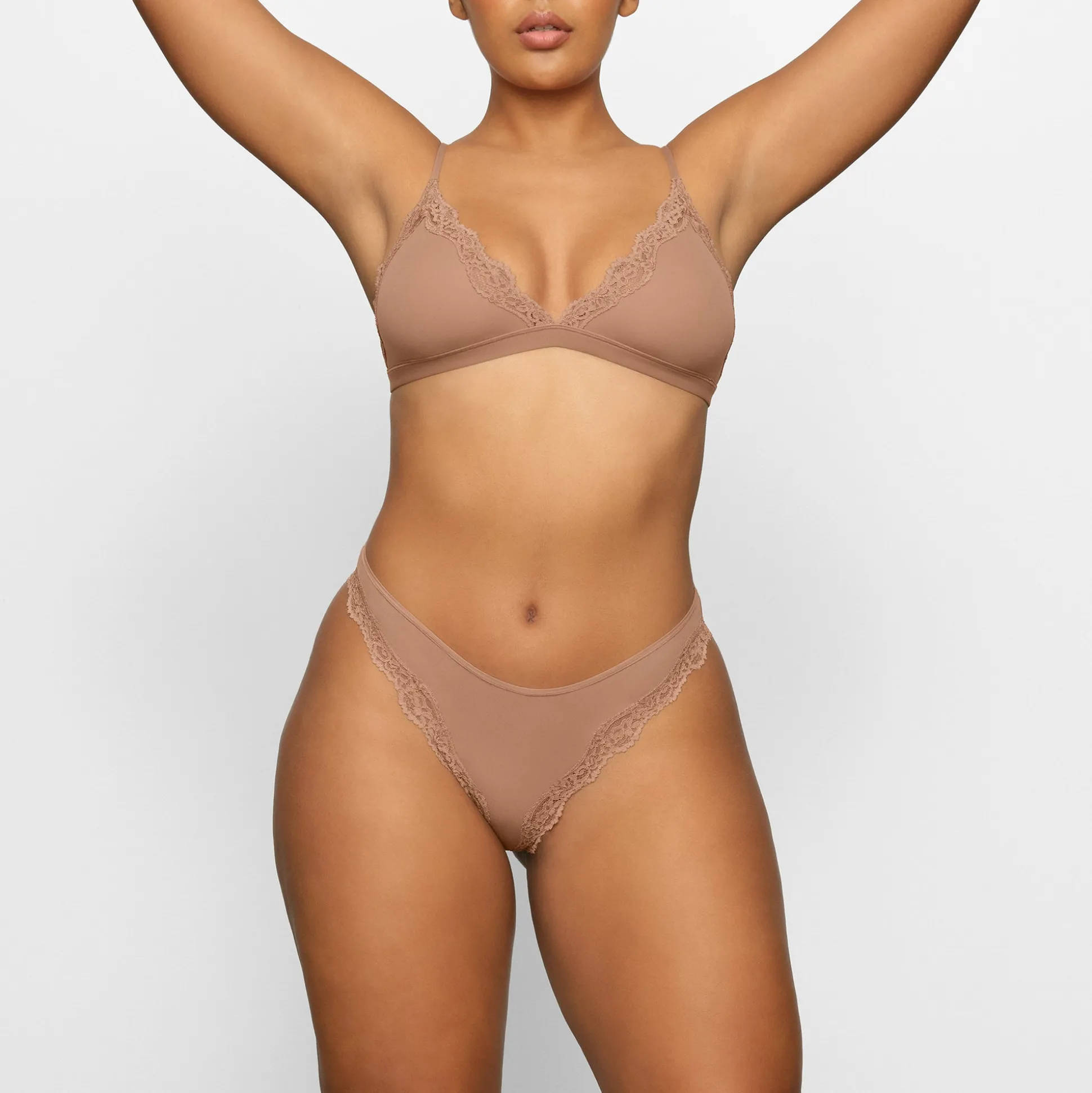 FITS EVERYBODY CORDED LACE TANGA | SIENNA