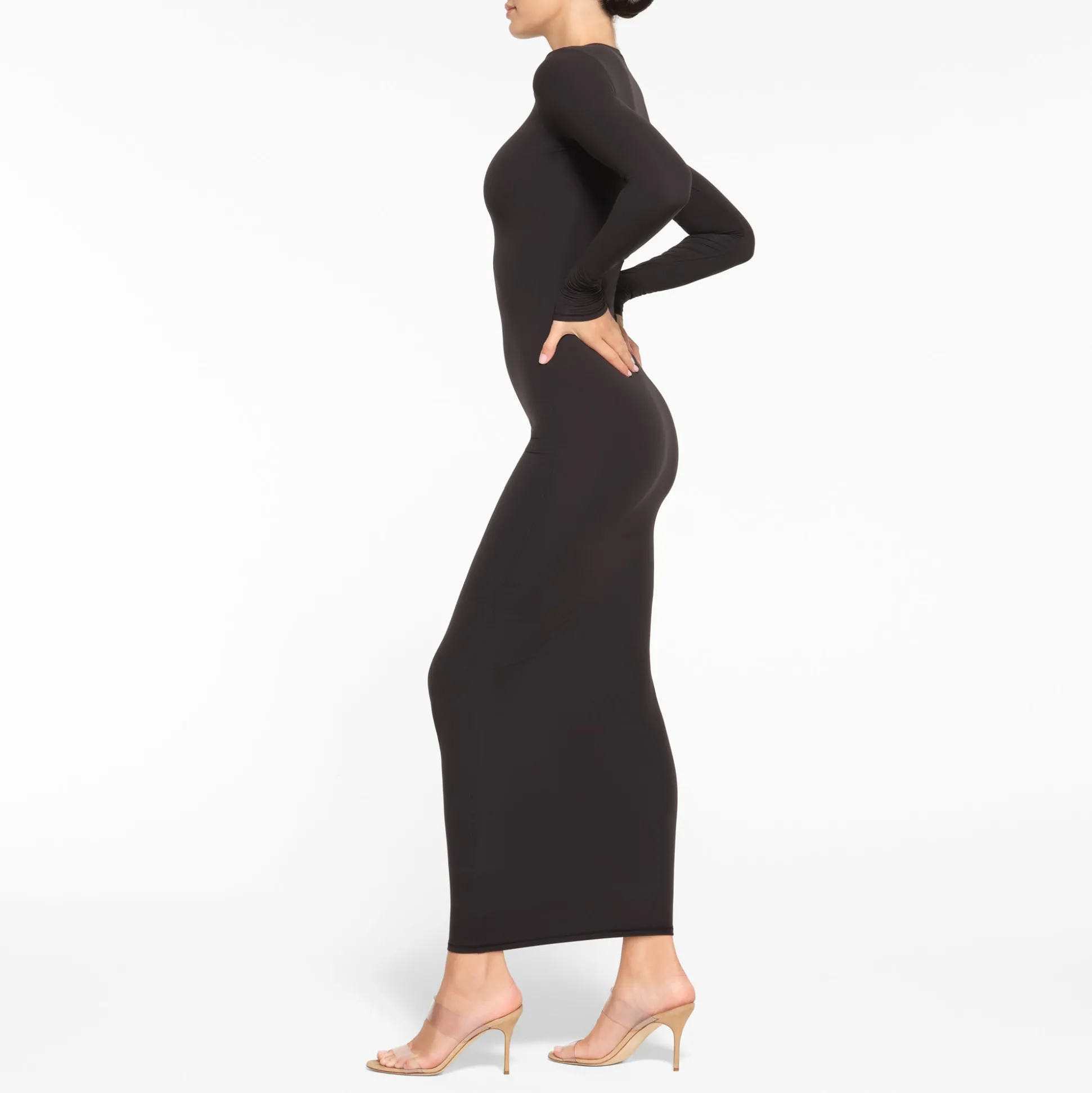 FITS EVERYBODY CREW NECK LONG SLEEVE DRESS | ONYX