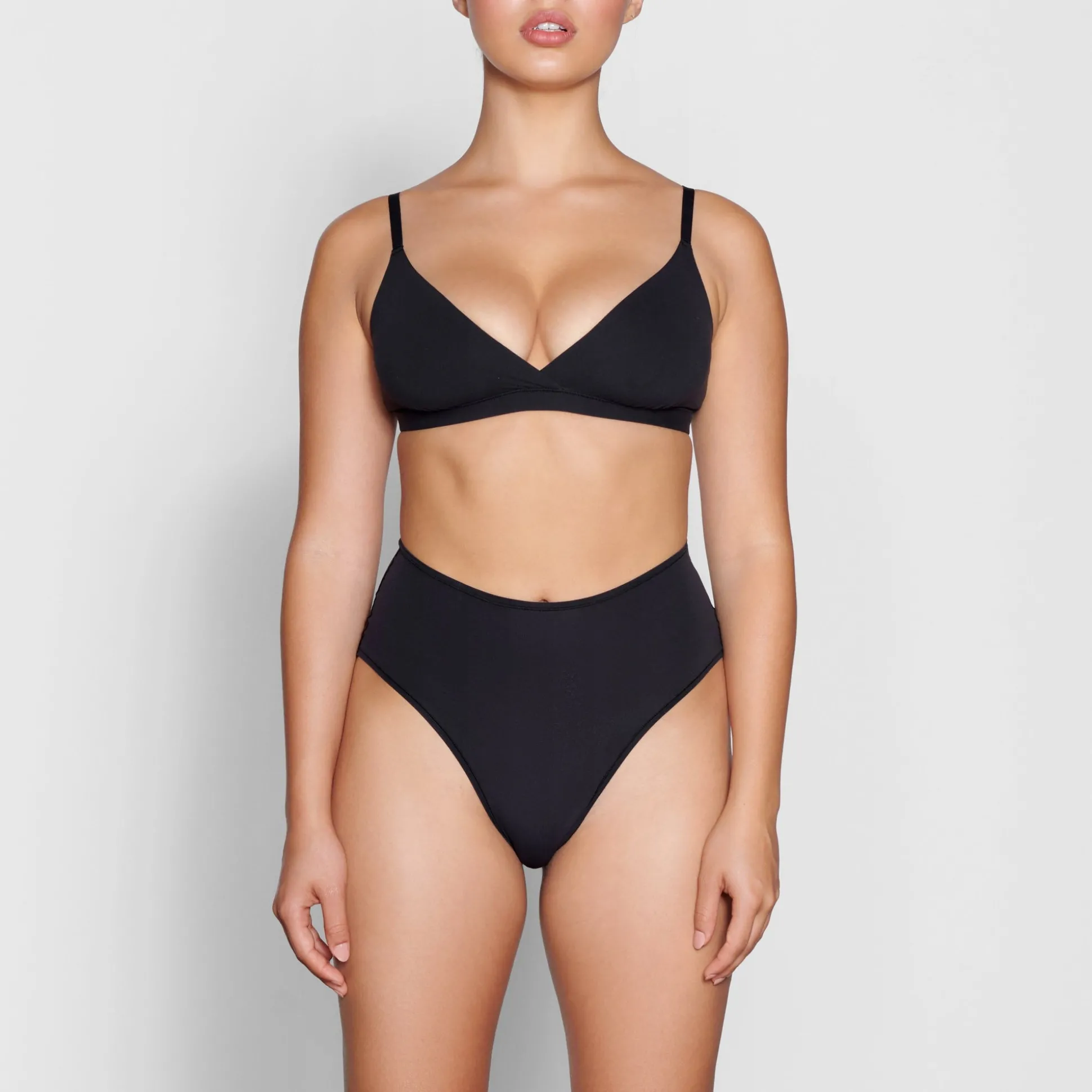 FITS EVERYBODY FULL BRIEF | ONYX