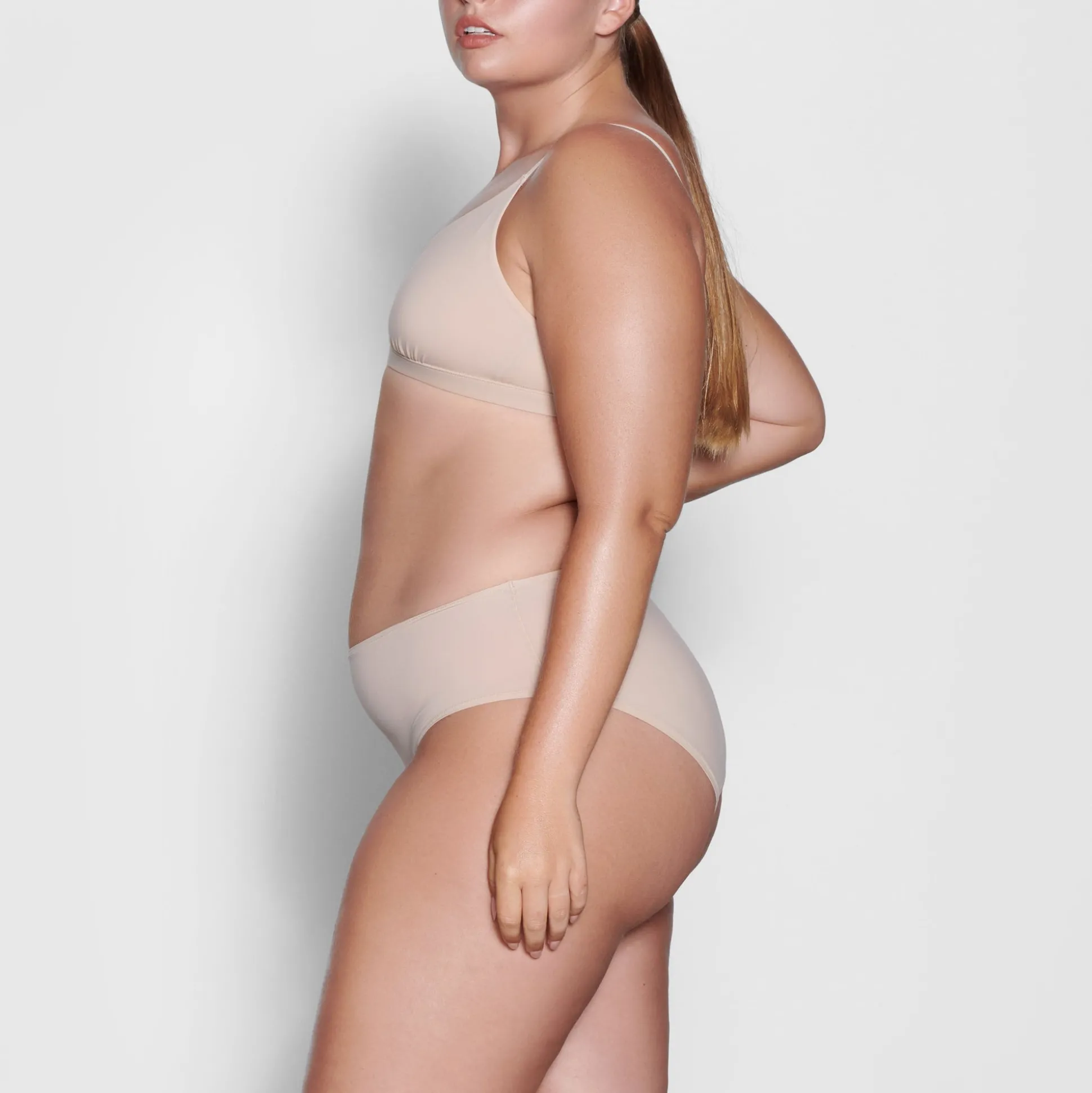 FITS EVERYBODY FULL BRIEF | MICA