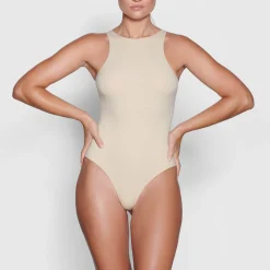 FITS EVERYBODY HIGH NECK BODYSUIT | SAND
