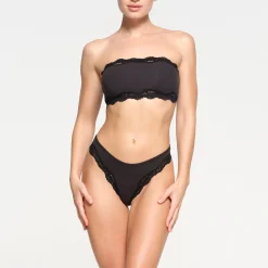 FITS EVERYBODY LACE BANDEAU | ONYX