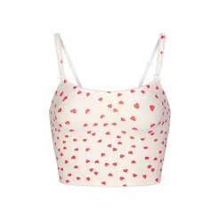 FITS EVERYBODY PICOT TRIM CROPPED CAMI | RUBY HEART PRINT