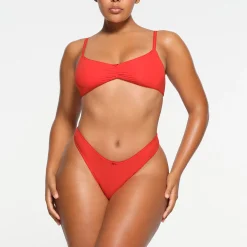 FITS EVERYBODY PICOT TRIM SKIMPY SCOOP BRALETTE | RUBY
