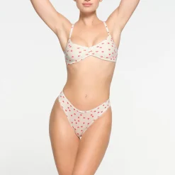 FITS EVERYBODY PICOT TRIM THONG | RUBY HEART PRINT