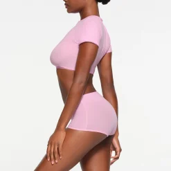 FITS EVERYBODY PICOT TRIM SUPER CROPPED T-SHIRT | BUBBLE GUM