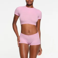 FITS EVERYBODY PICOT TRIM SUPER CROPPED T-SHIRT | BUBBLE GUM