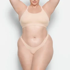 FITS EVERYBODY RACERBACK BRALETTE | MICA