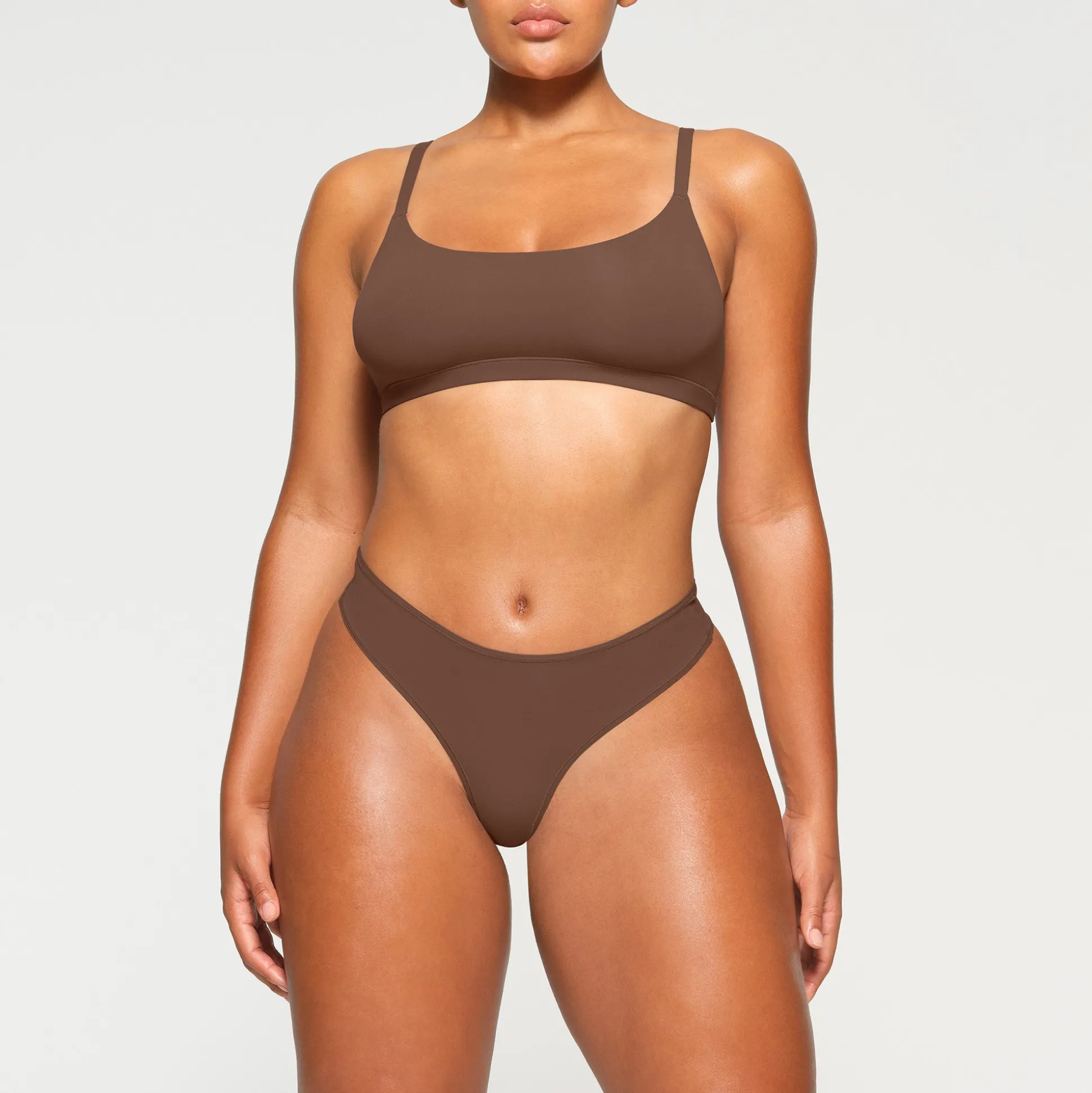 FITS EVERYBODY SCOOP BRALETTE | JASPER
