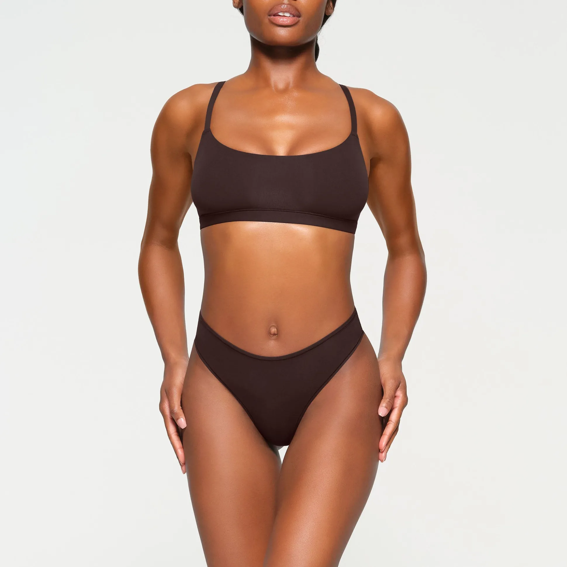FITS EVERYBODY SCOOP BRALETTE | ESPRESSO