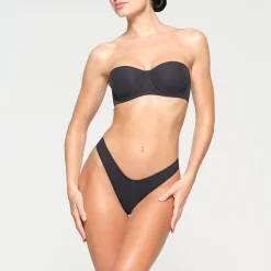 FITS EVERYBODY STRAPLESS BRA | ONYX