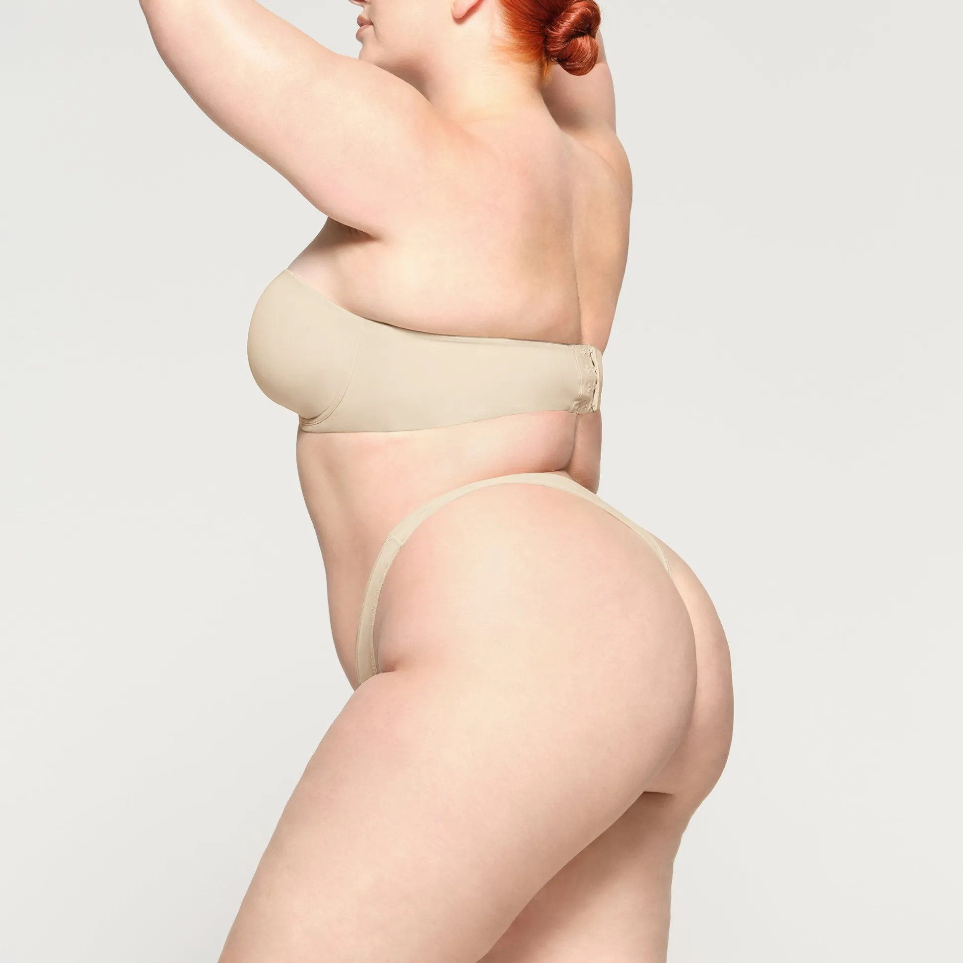 FITS EVERYBODY STRAPLESS BRA | SAND