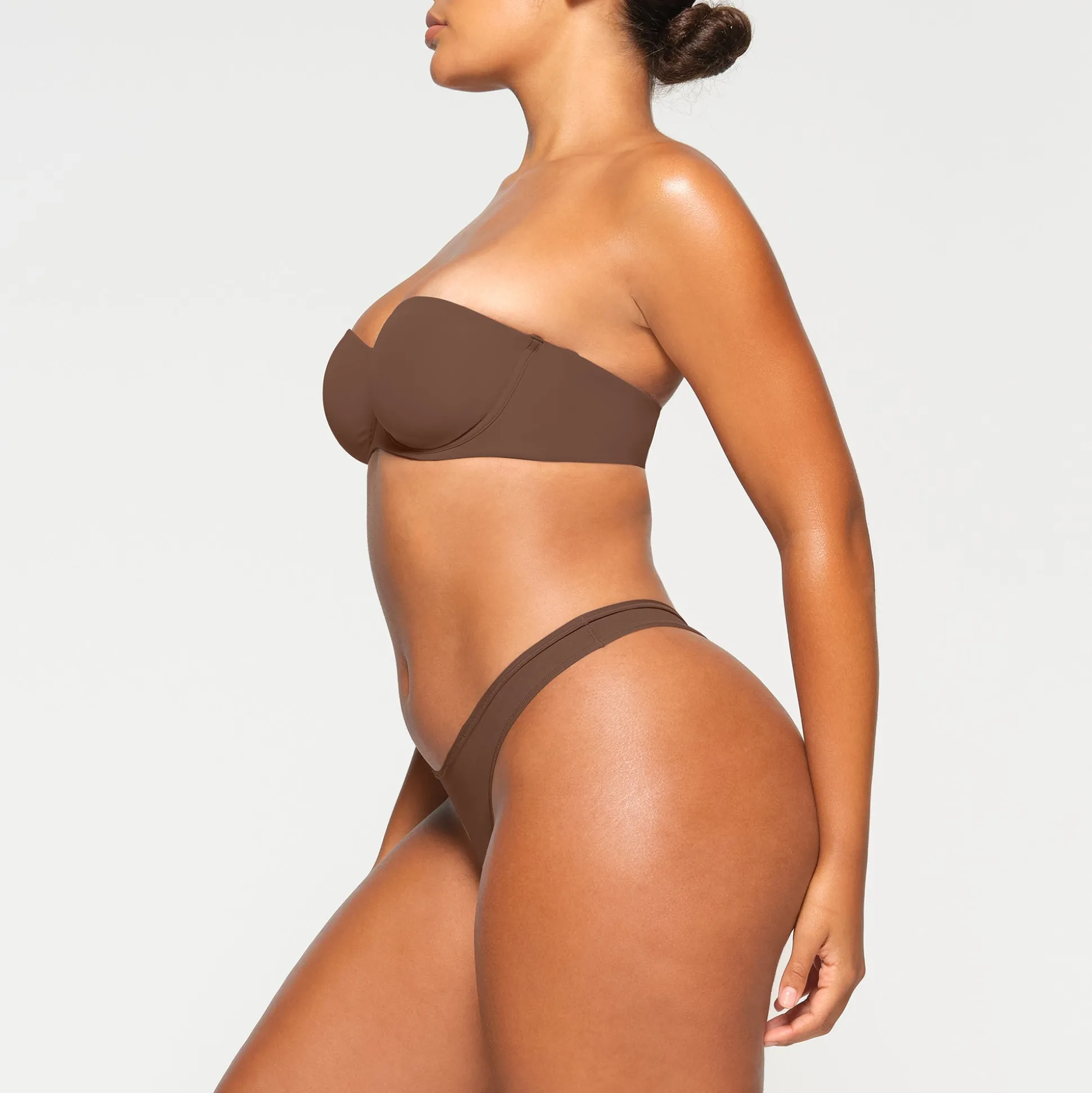 FITS EVERYBODY STRAPLESS BRA | JASPER
