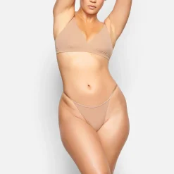 FITS EVERYBODY STRING BIKINI | SIENNA