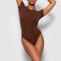 FITS EVERYBODY T-SHIRT BODYSUIT | COCOA