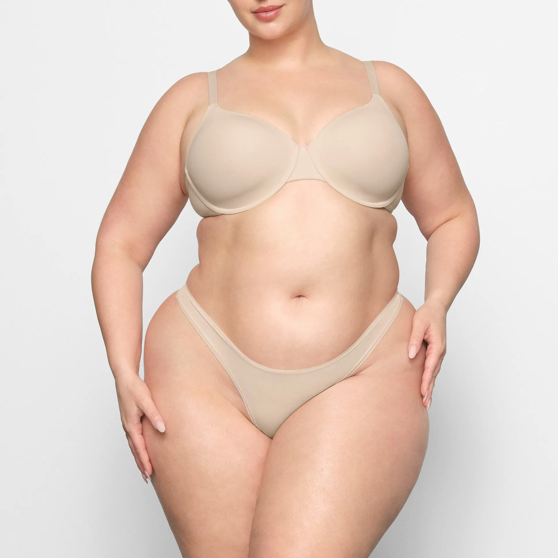 FITS EVERYBODY T-SHIRT BRA | SAND