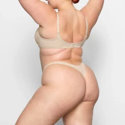 FITS EVERYBODY T-SHIRT BRA | SAND