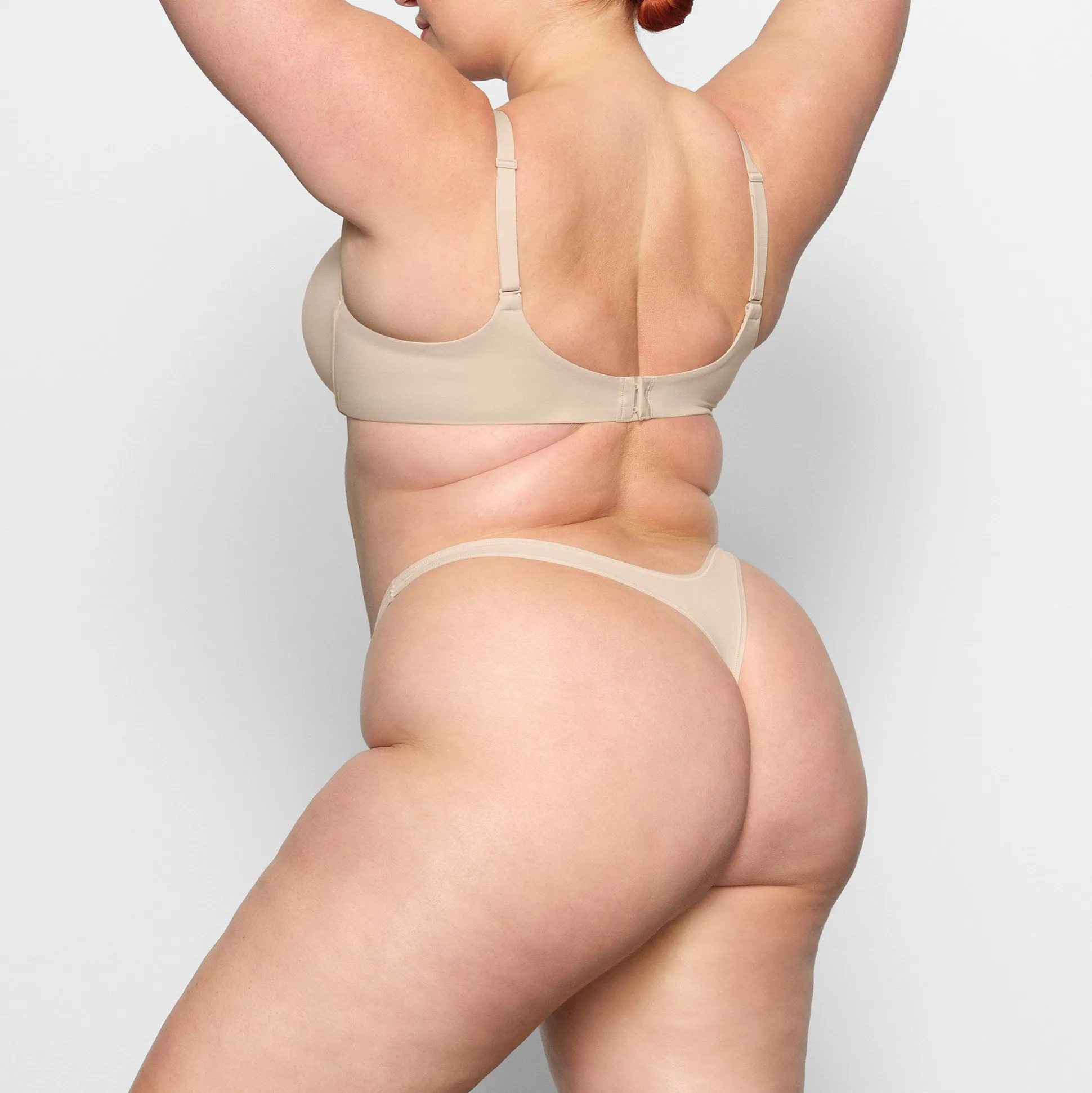 FITS EVERYBODY T-SHIRT BRA | SAND