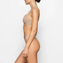 FITS EVERYBODY T-SHIRT BRA | CLAY