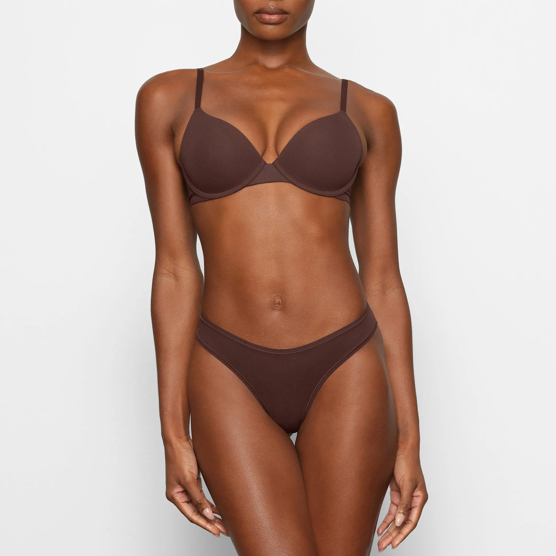 FITS EVERYBODY T-SHIRT BRA | COCOA