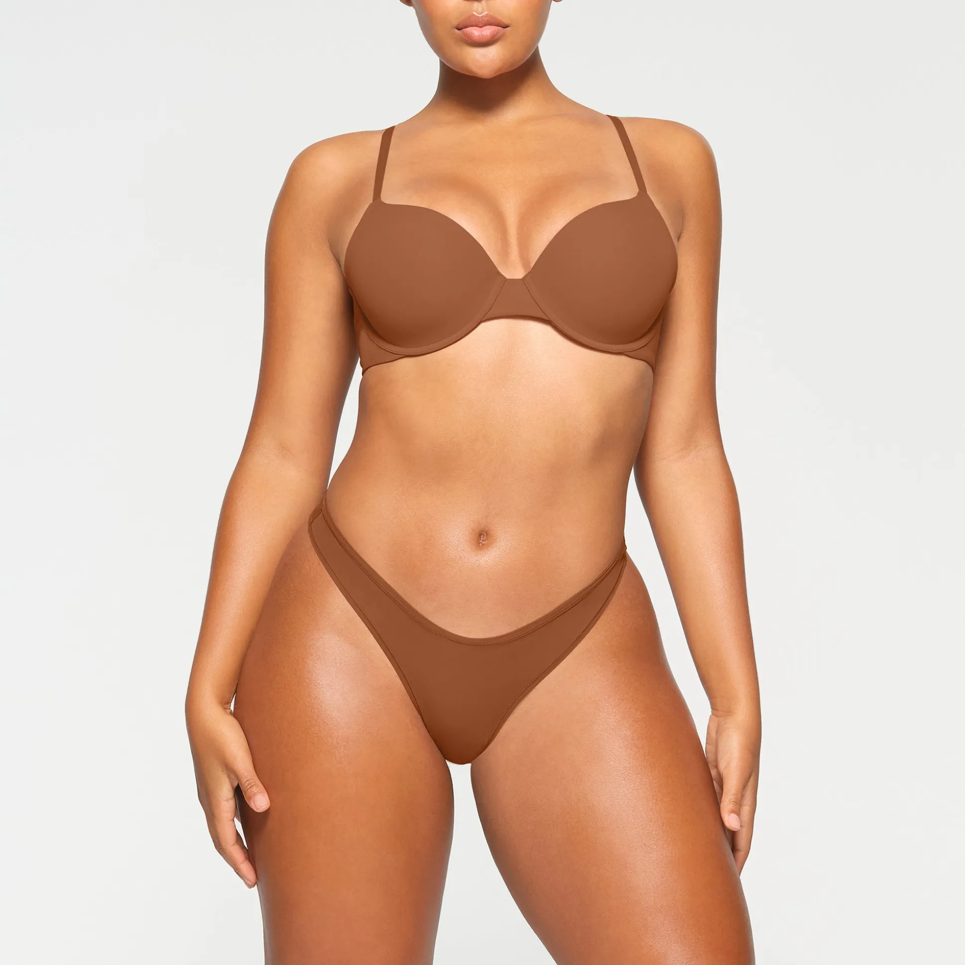 FITS EVERYBODY T-SHIRT BRA | BRONZE