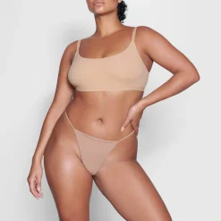 FITS EVERYBODY T-STRING THONG | OCHRE