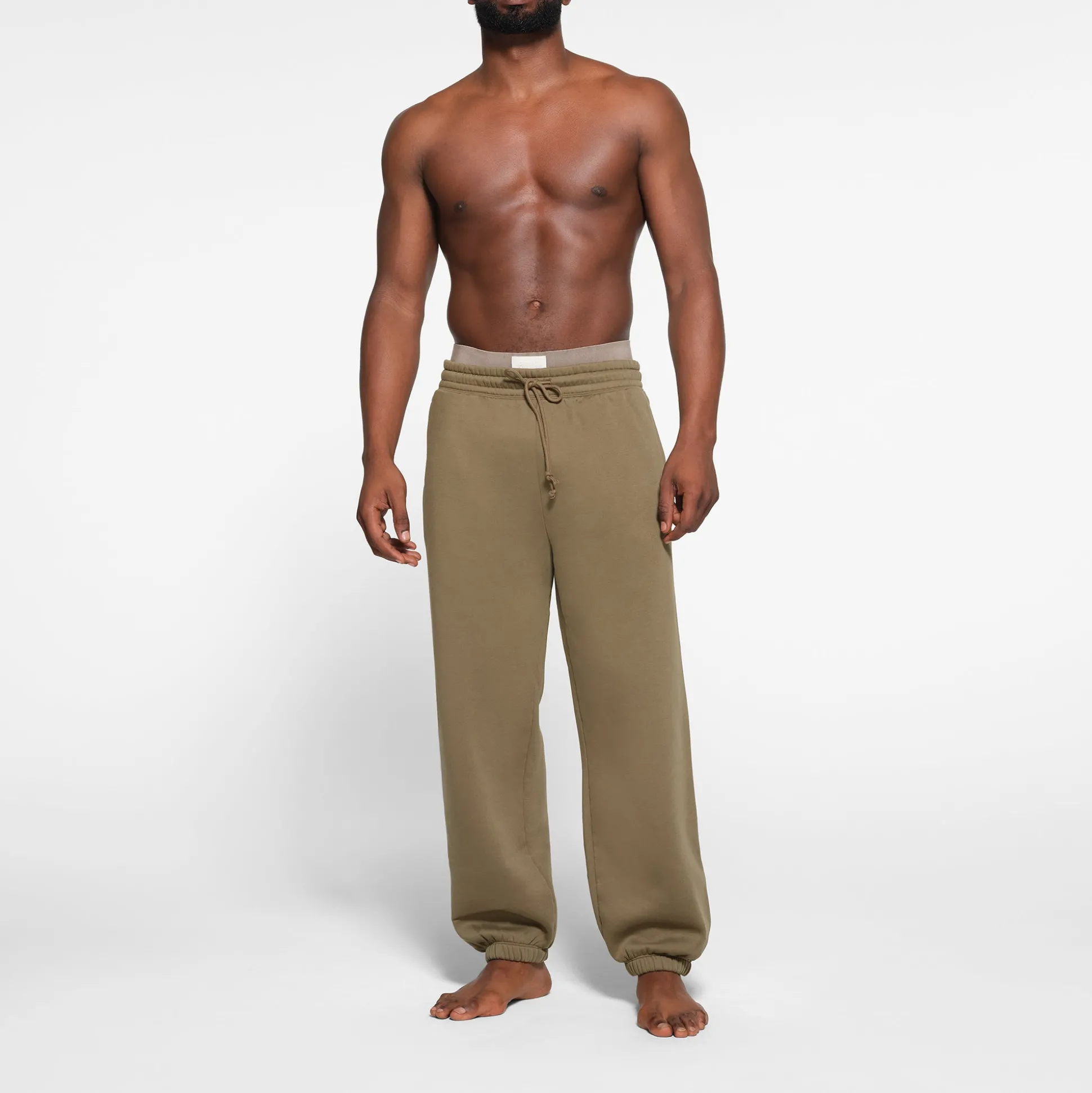 FLEECE LOUNGE MENS OVERSIZED JOGGER | ARMY