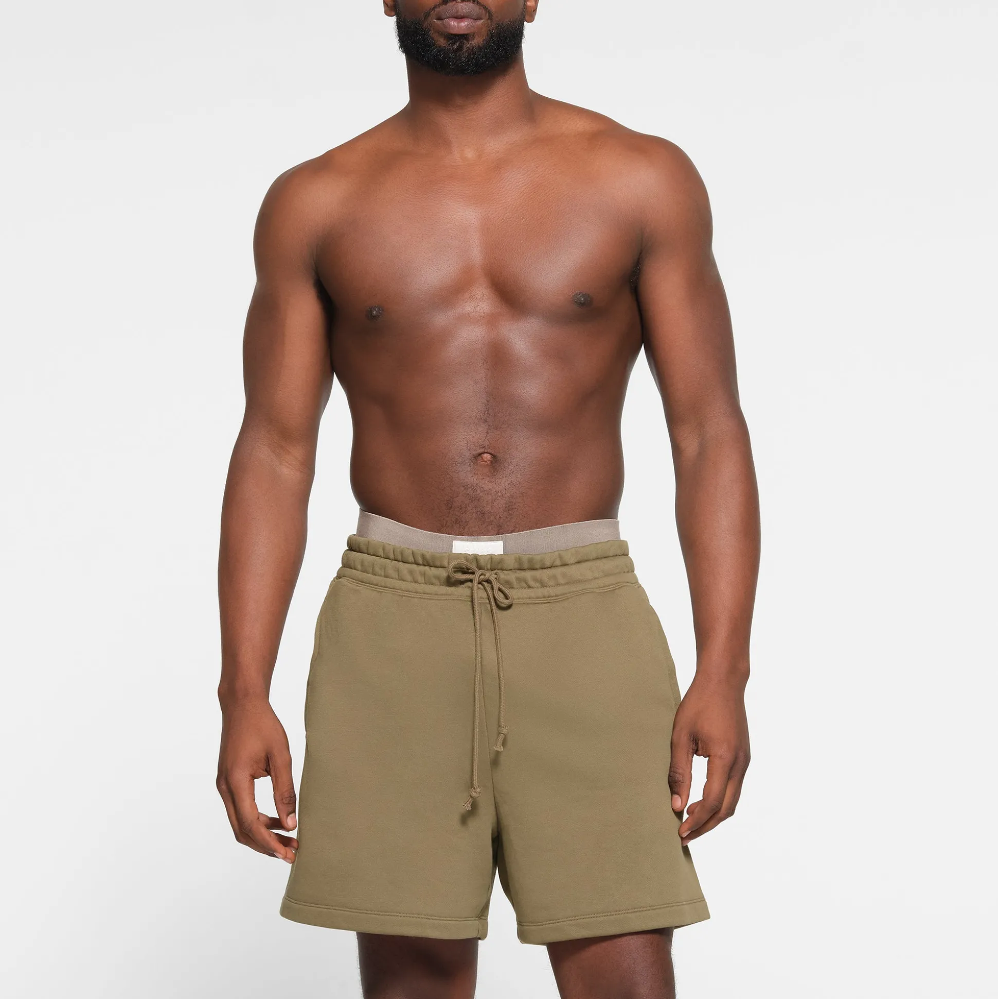 FLEECE LOUNGE MENS RELAXED SHORT | ARMY