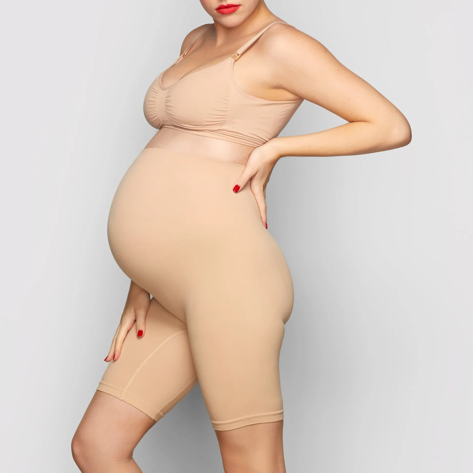 MATERNITY SCULPTING SHORT MID THIGH | CLAY