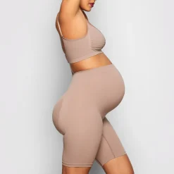 MATERNITY SCULPTING SHORT MID THIGH | UMBER