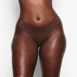 NAKED DIPPED THONG | COCOA