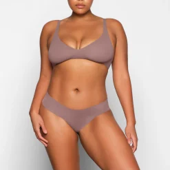 NAKED PLUNGE BRALETTE | UMBER
