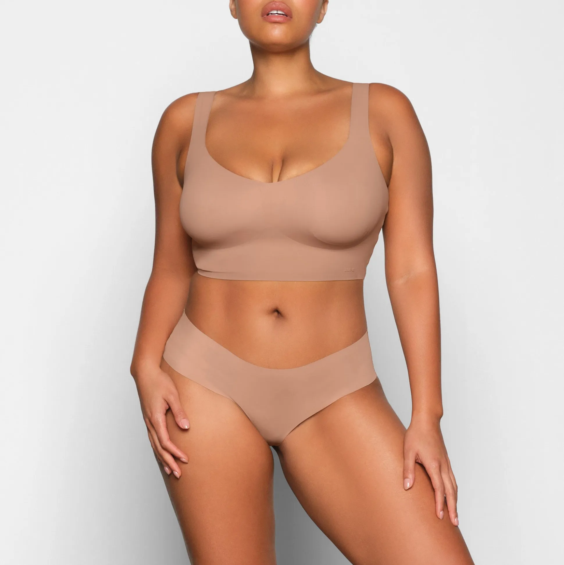 NAKED PLUNGE LONGLINE BRALETTE | SIENNA