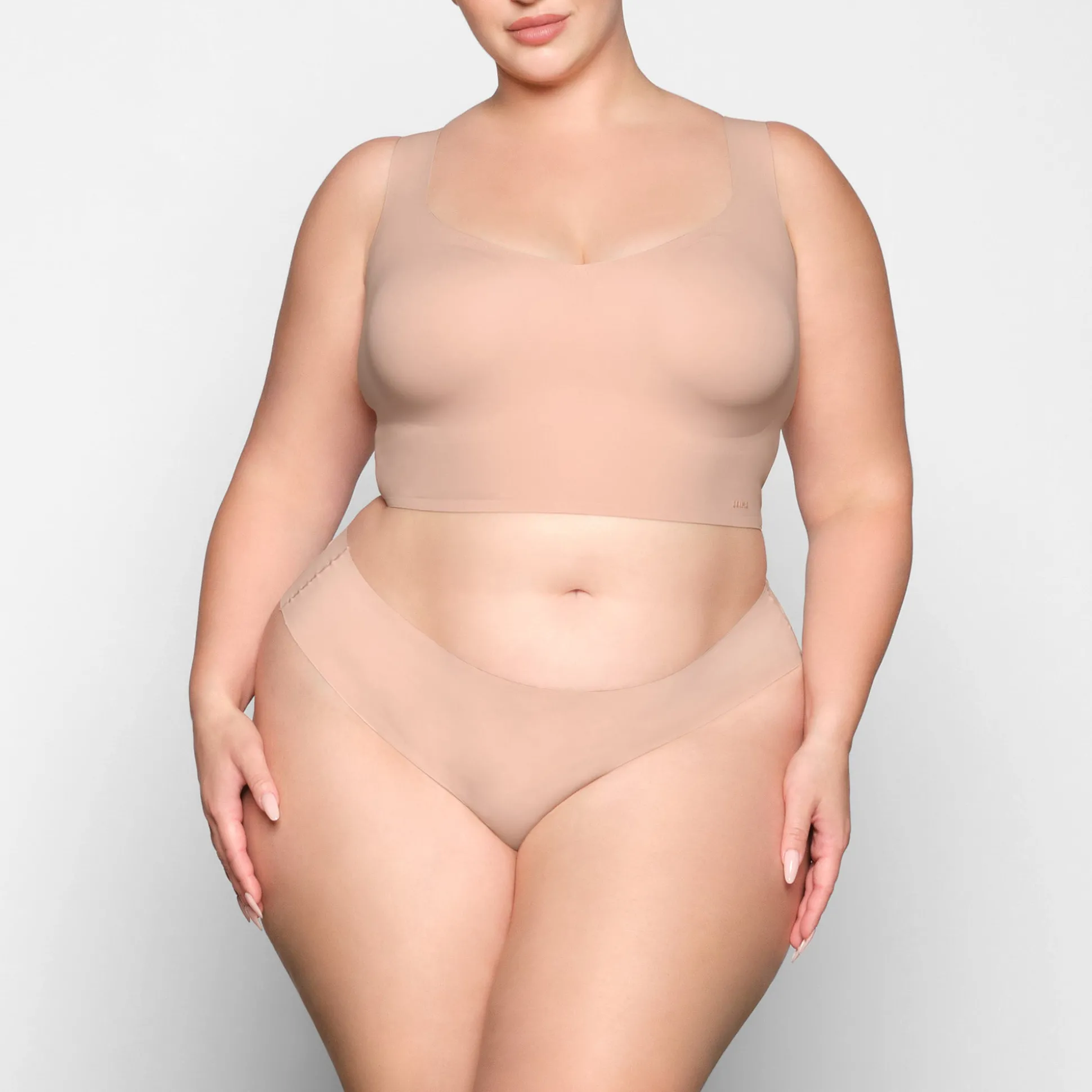 NAKED PLUNGE LONGLINE BRALETTE | MICA