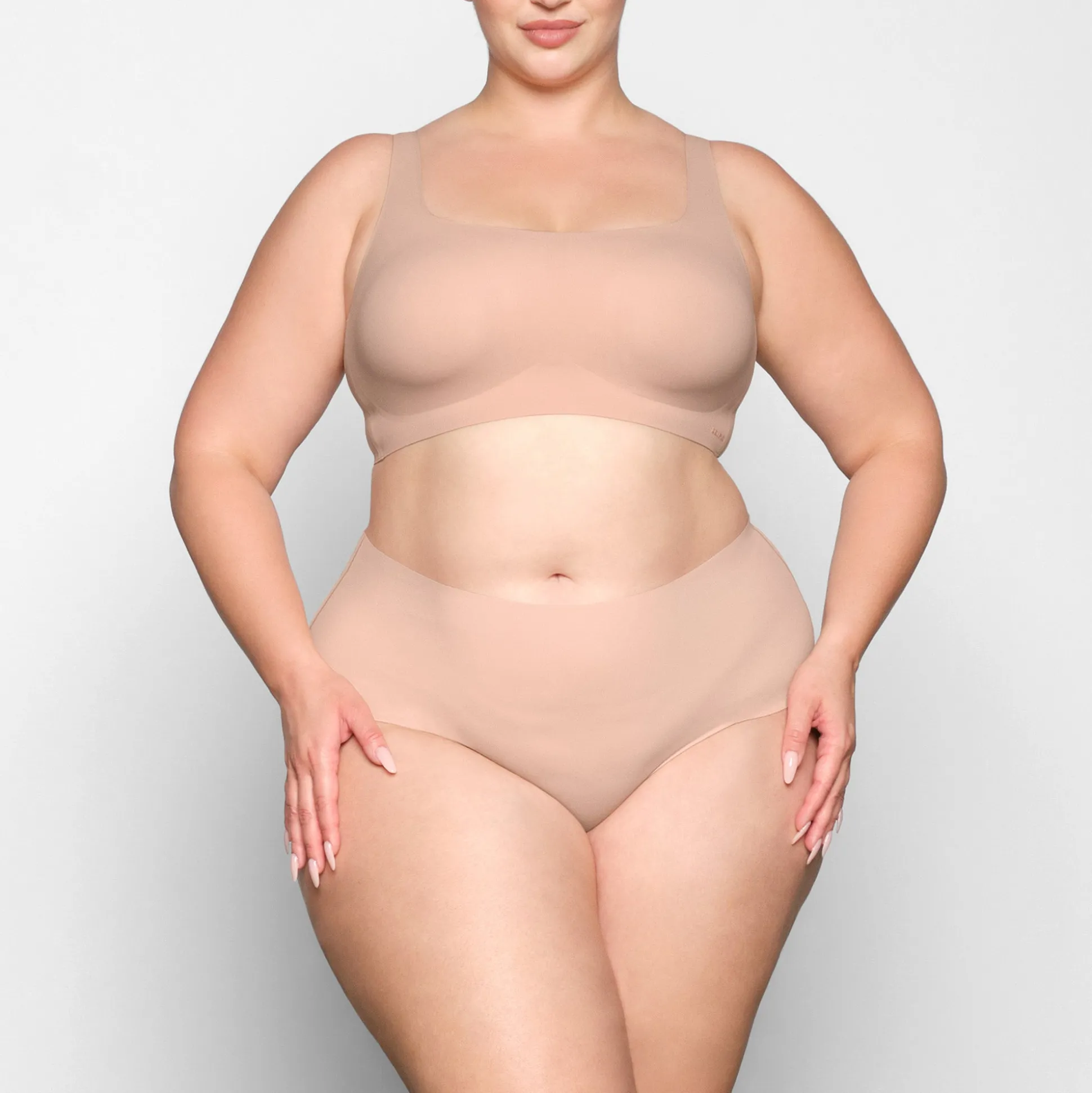 NAKED SCOOP BRALETTE | MICA