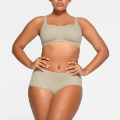 NAKED SCOOP BRALETTE | TALC