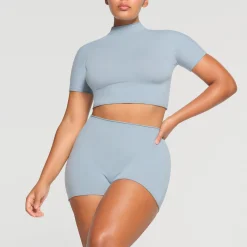 RAW EDGE CROPPED T-SHIRT | DENIM